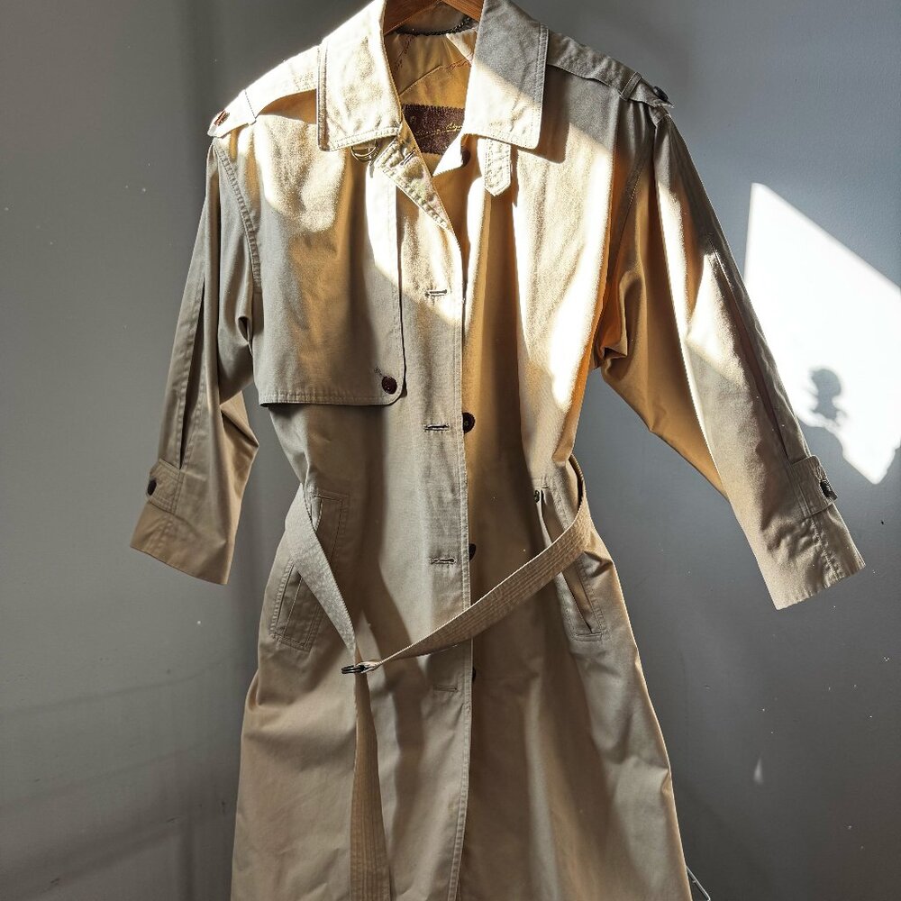 Etienne Aigner Belted Tan Trench Coat 6 petite